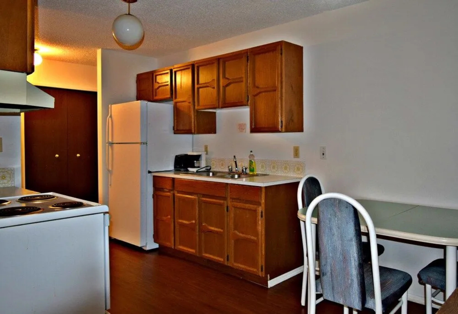 Bonnyville Manor - Centre Suite Inns