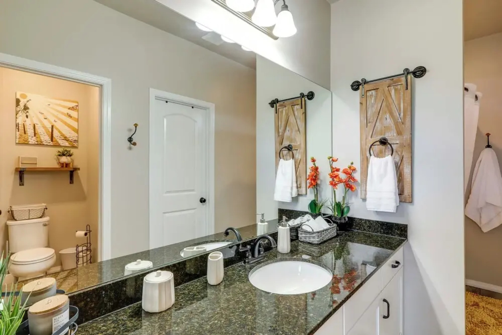 Flagstaff Home w/ Backyard Oasis: 38 Mi to Sedona!