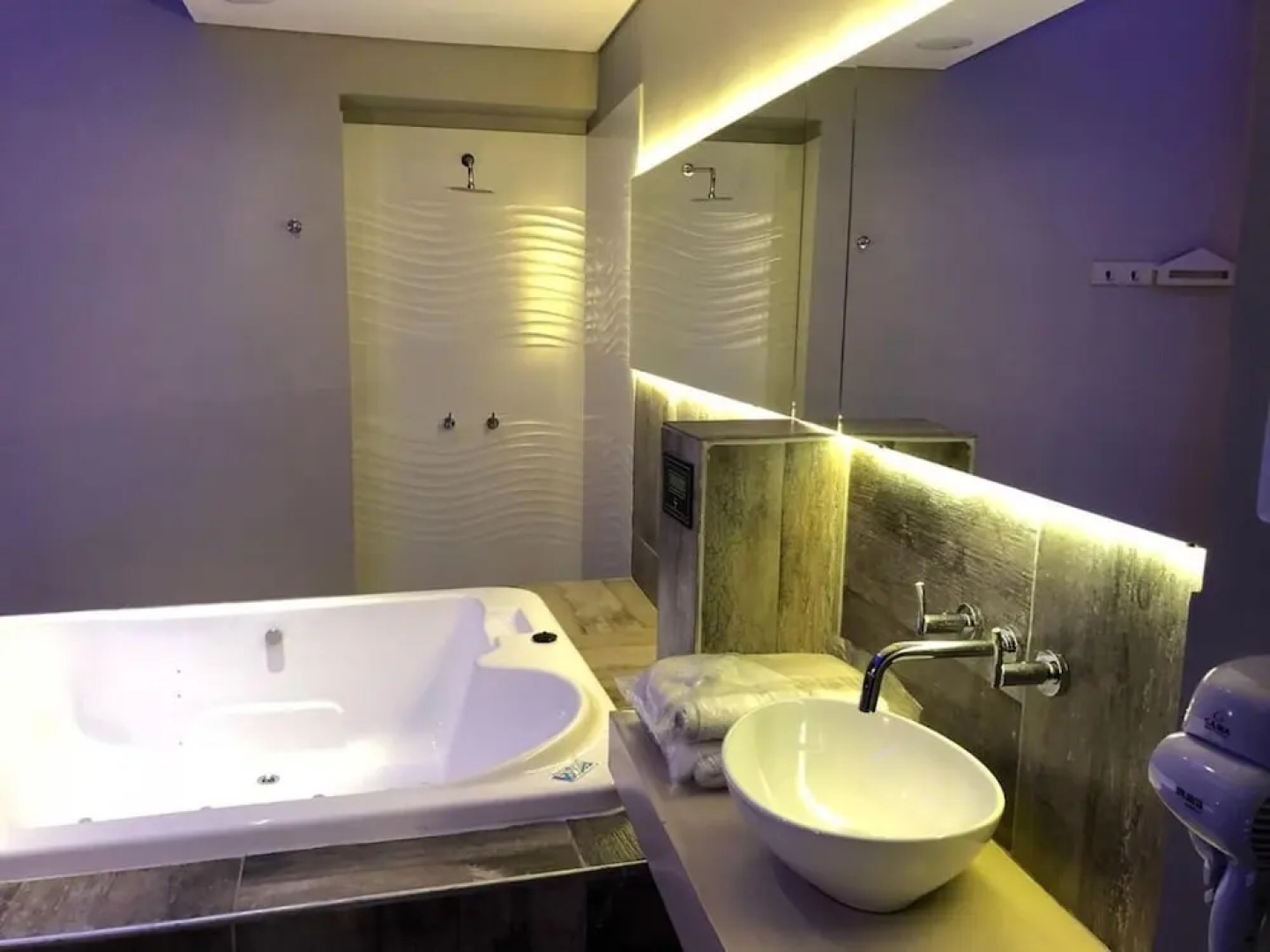 Origen Hotel (Motel)