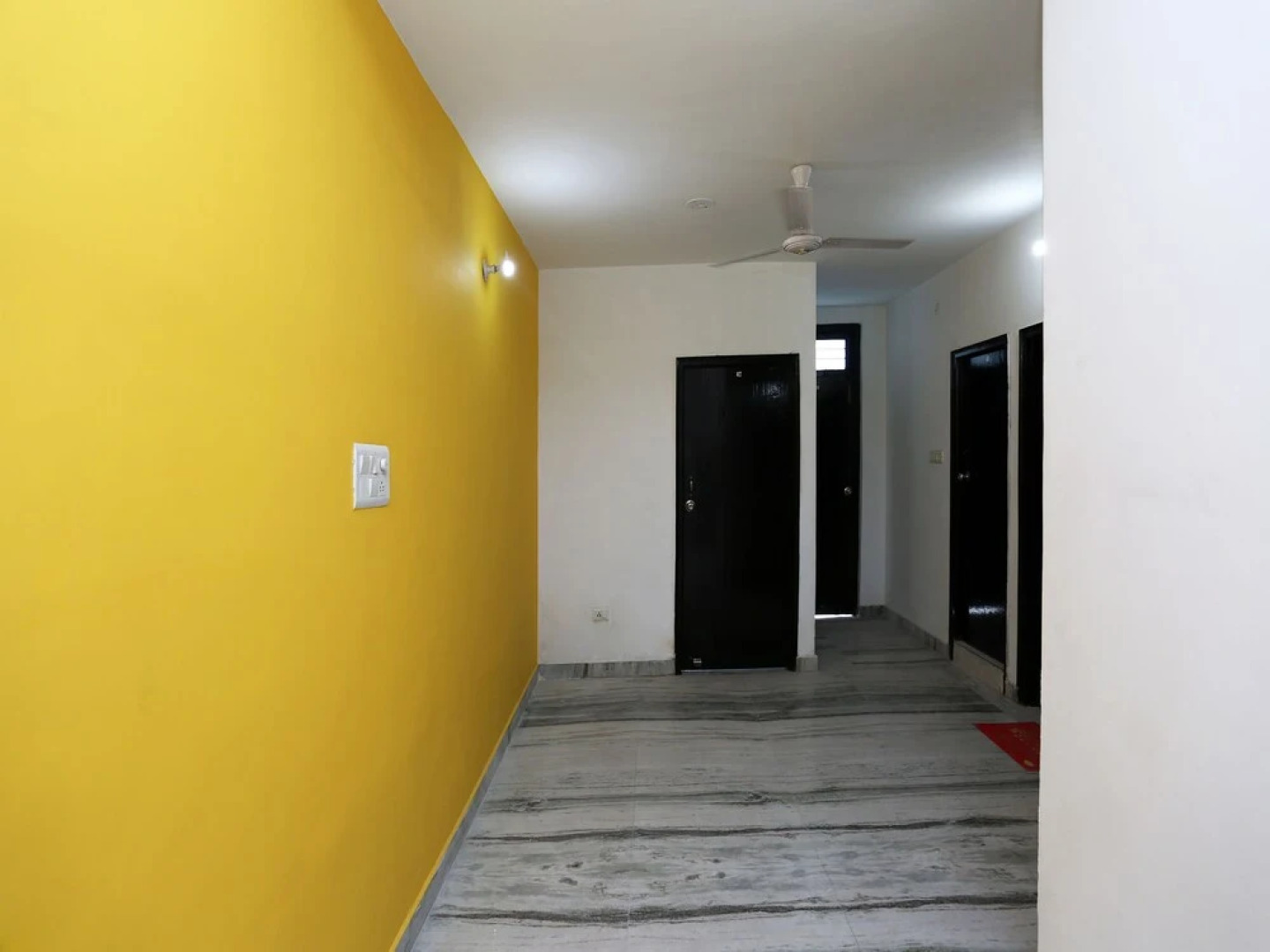 OYO 19166 Sona Mansion