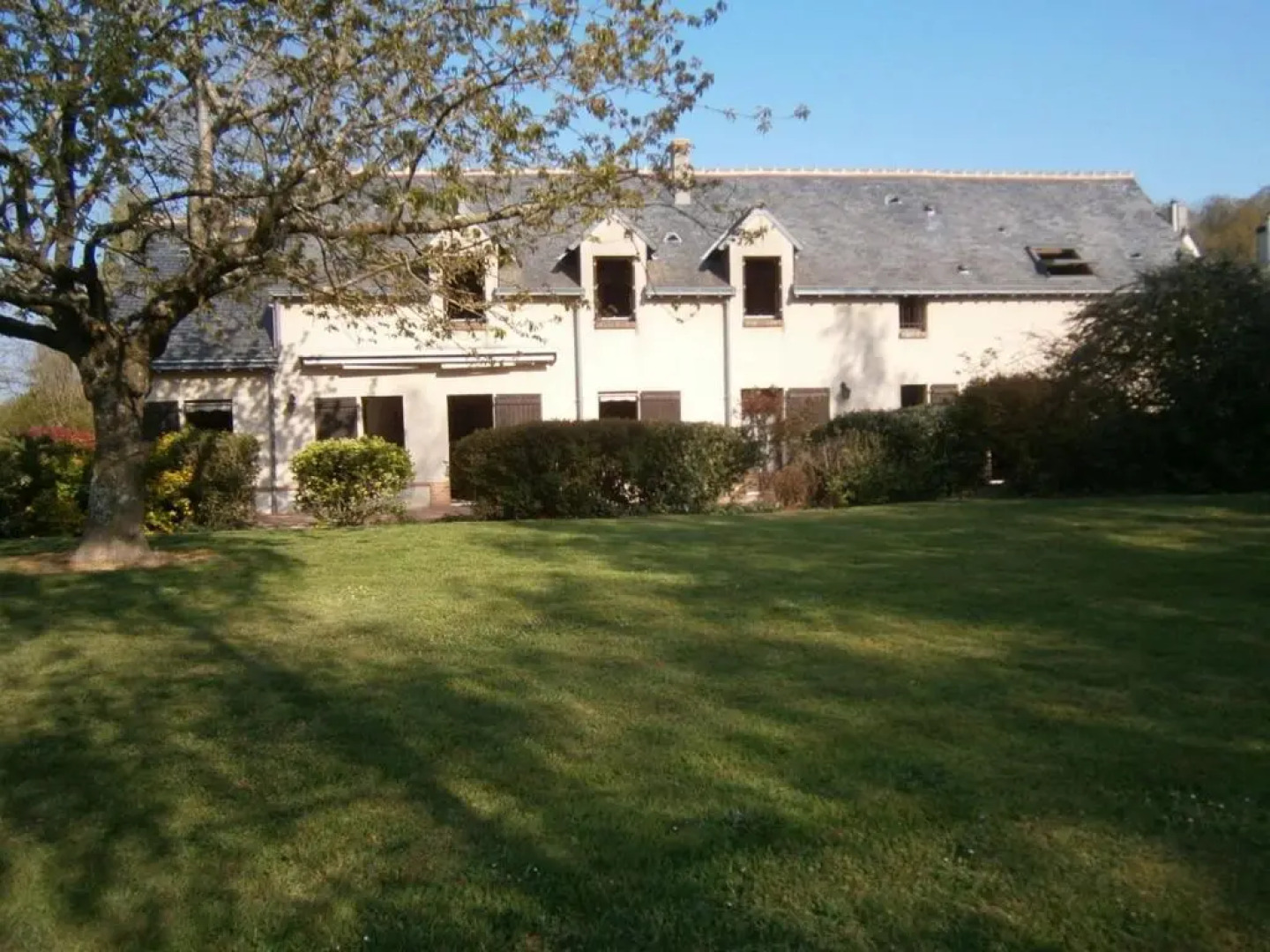 Gîte Thoiré-sur-Dinan, 7 pièces, 14 personnes - FR-1-410-337