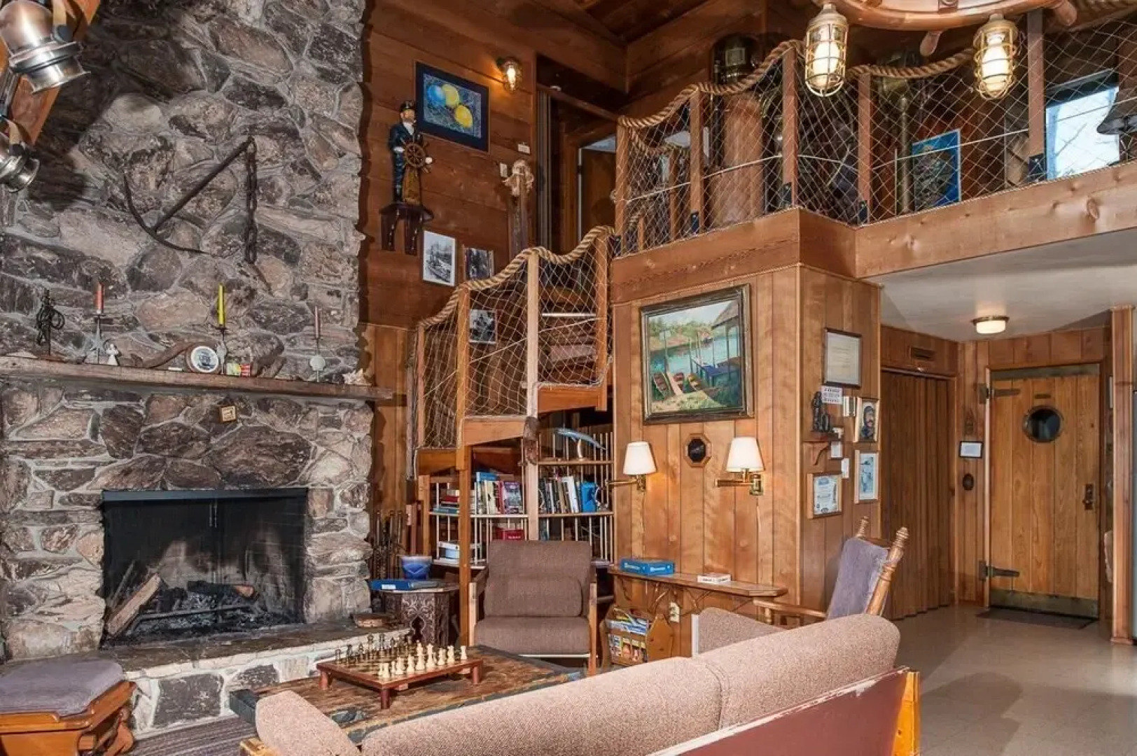 Crow's Nest by RedAwning