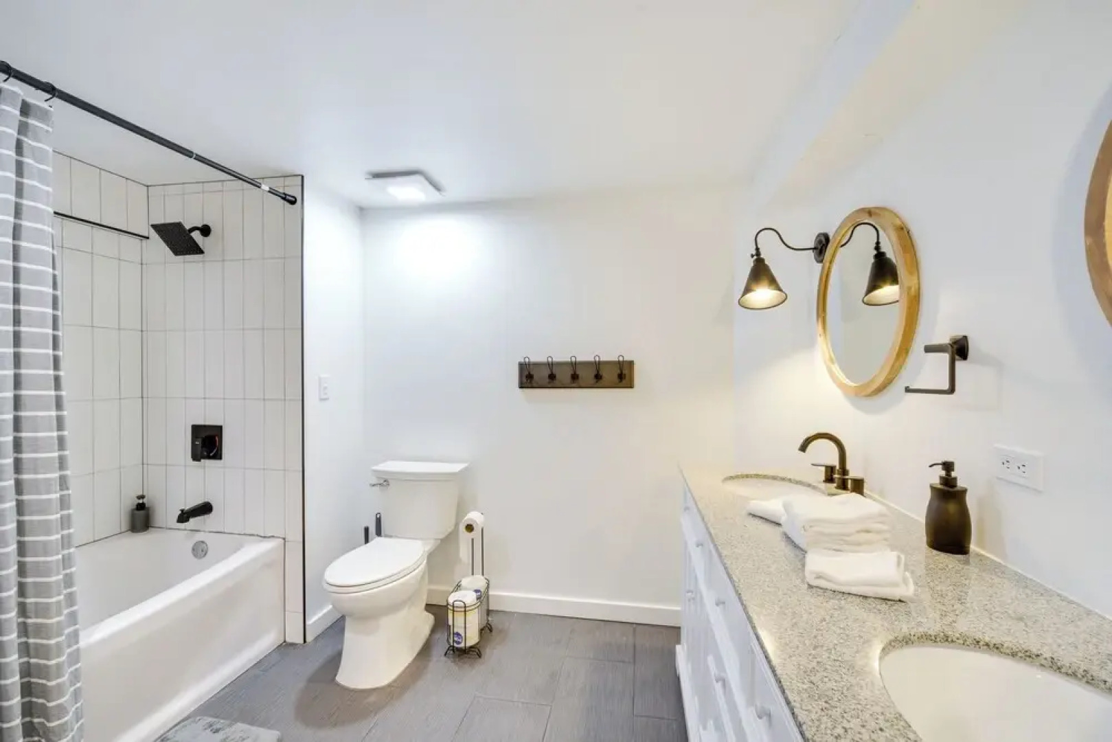 Updated Hermantown Vacation Rental 6 Mi to Duluth!