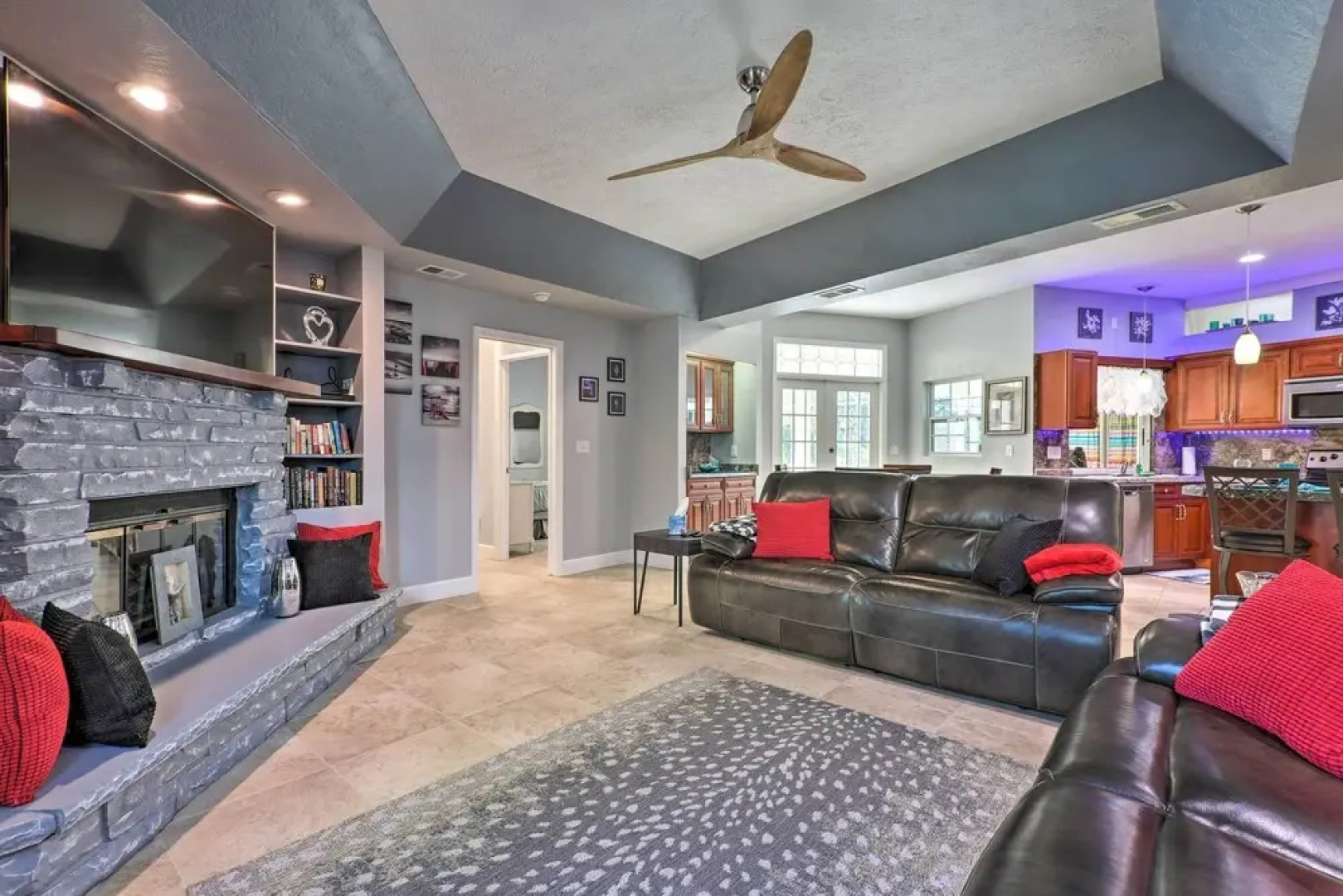 Pool & Fire Pit: Cape Coral Golf Course Getaway