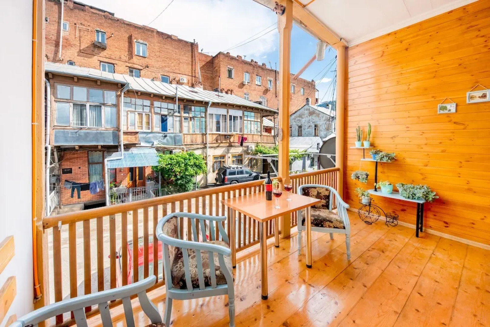 Апартаменты H&B apartments Qolga