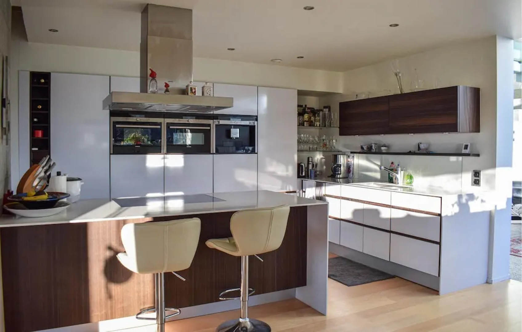 Awesome Home in Färjestaden With 3 Bedrooms, Wifi and Heated Swimming Pool