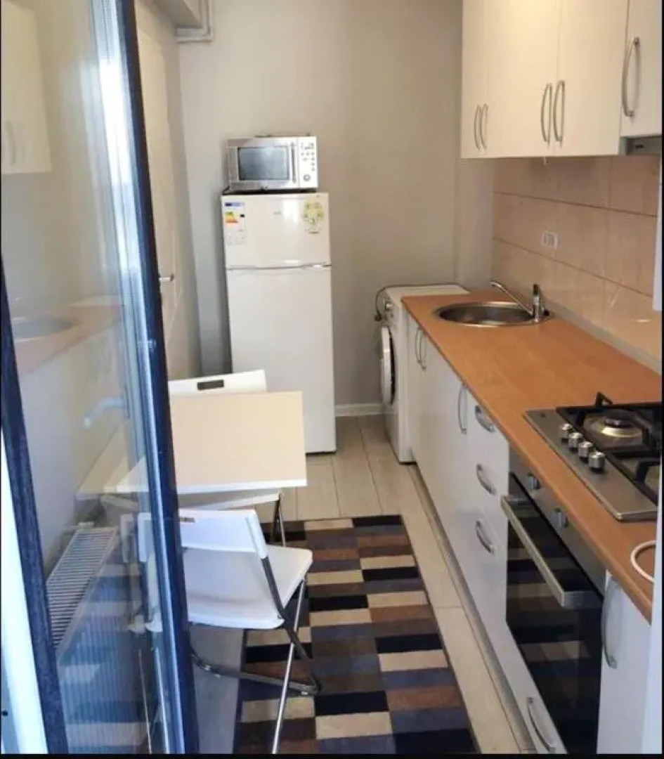 Studio with balcony and wifi at Rosu