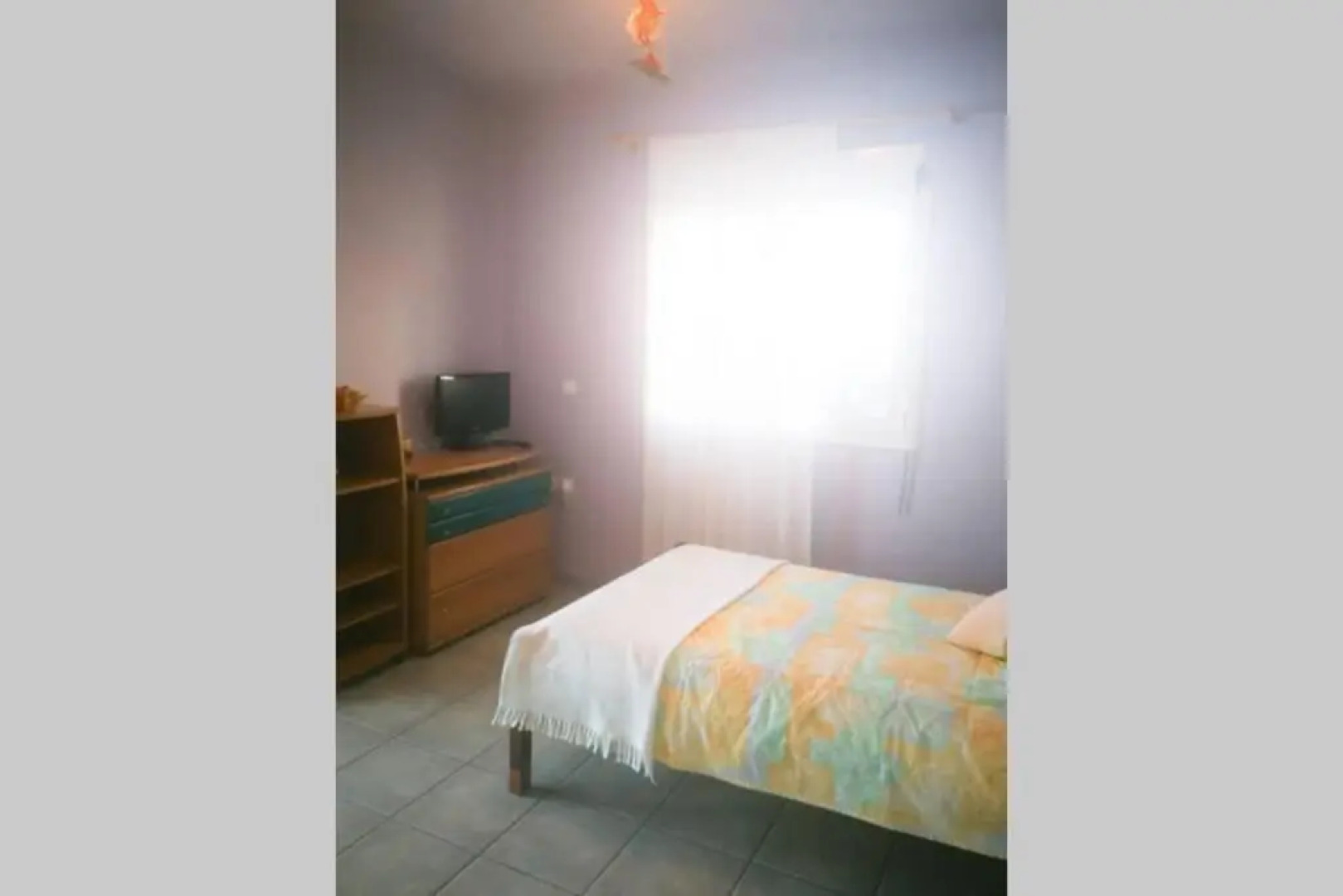 Quiet-Private country house near the sea