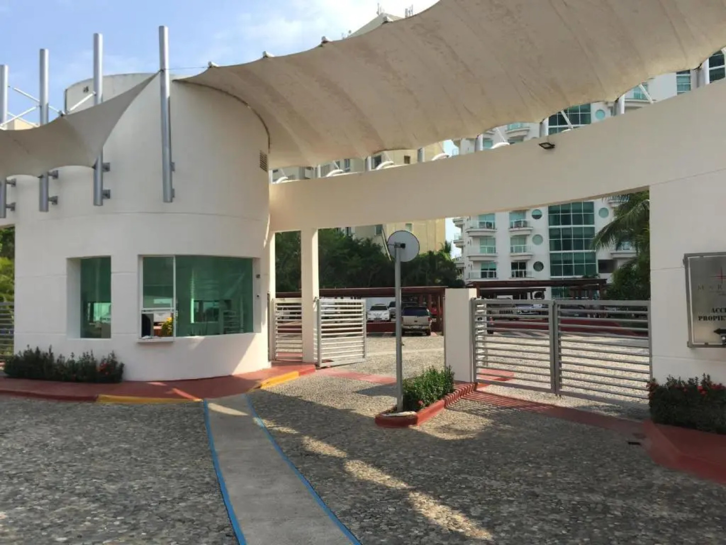 Bay View Grand Marina 203 - Sur