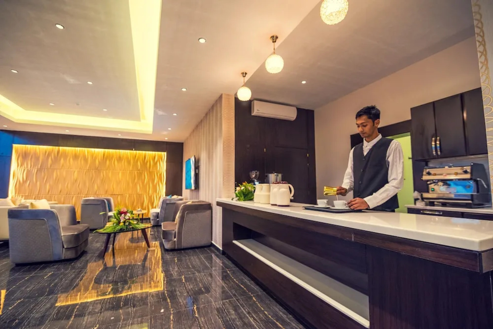 Suknai Aja Hotel Suites