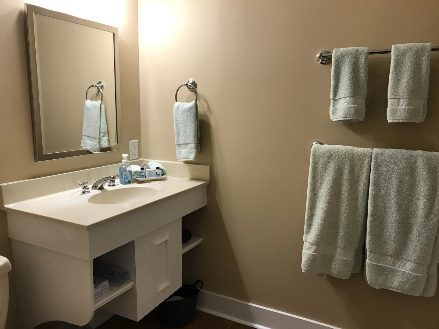 Canemount Plantation Inn