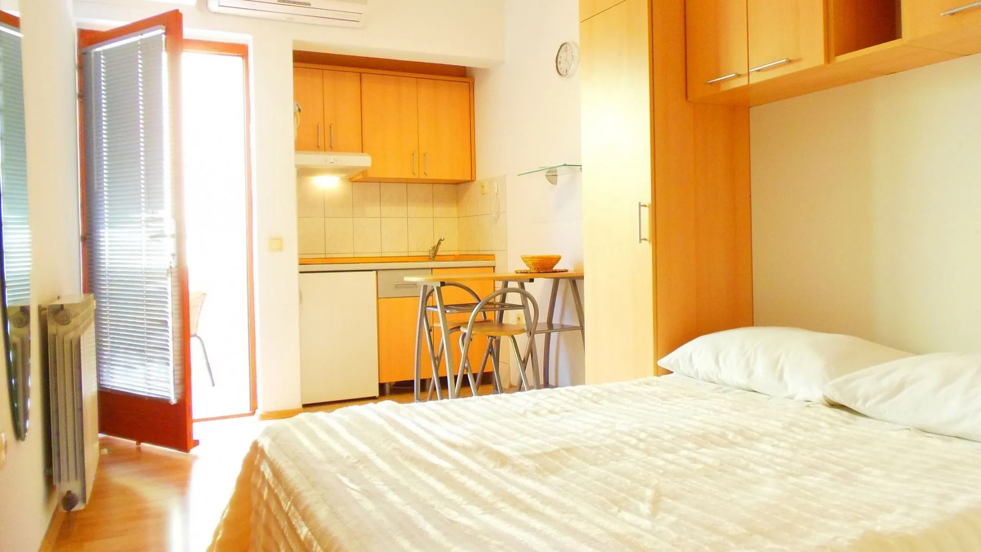 Studio apartment Bor - with great view: SA2Levant Makarska, Riviera Makarska