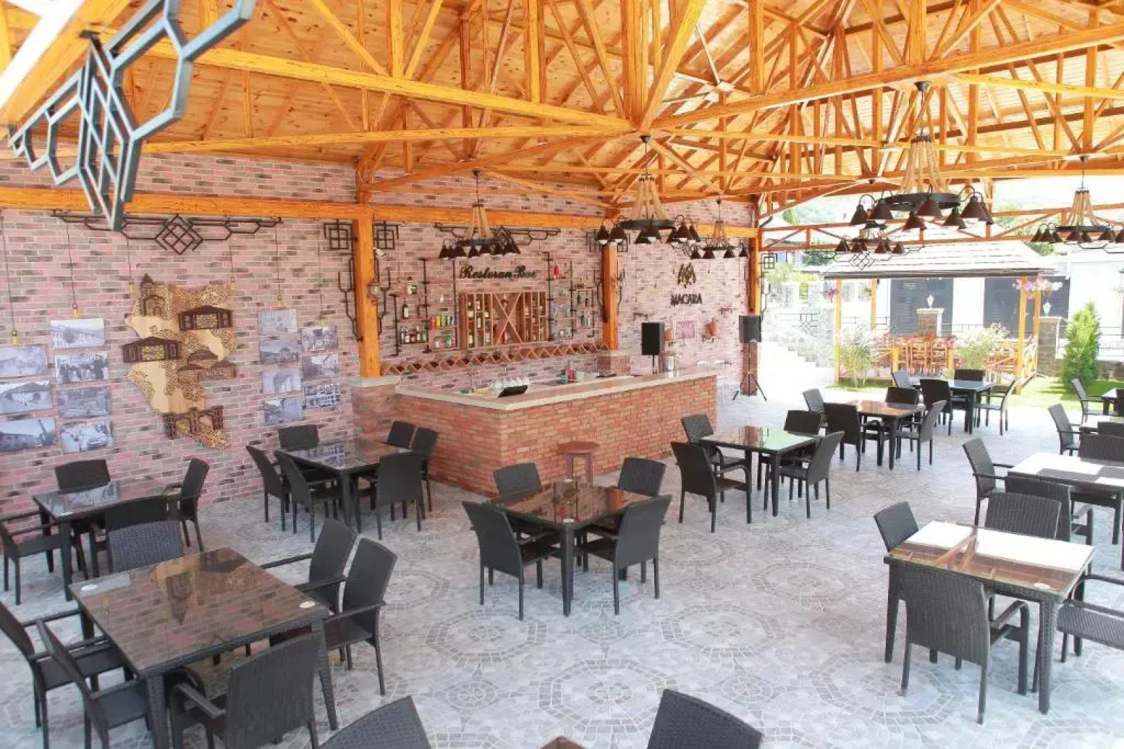 Macara Sheki City Hotel