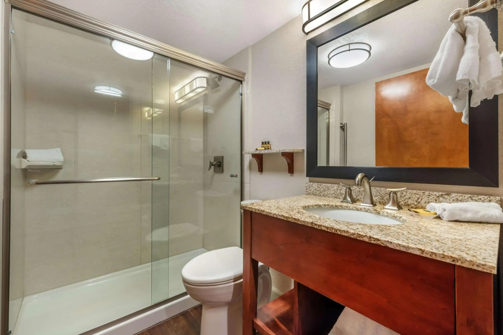 Best Western Plus Peak Vista Inn & Suites