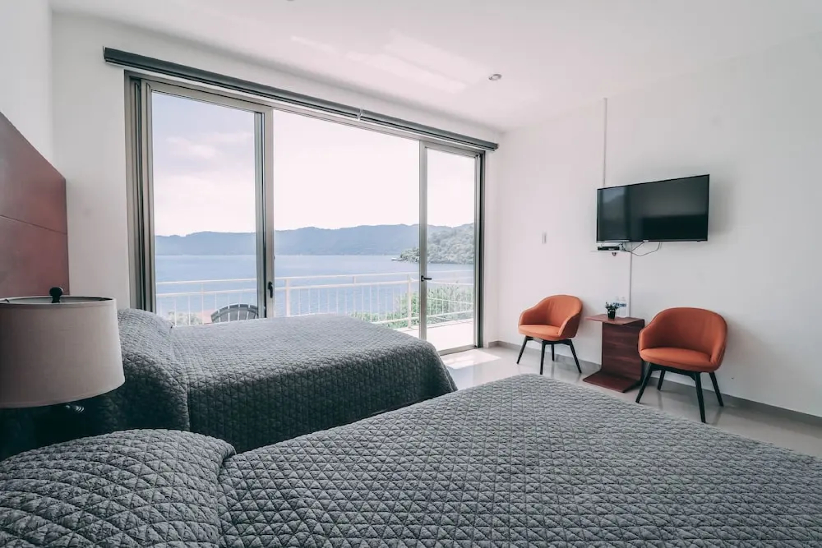 Equinoccio Hotel