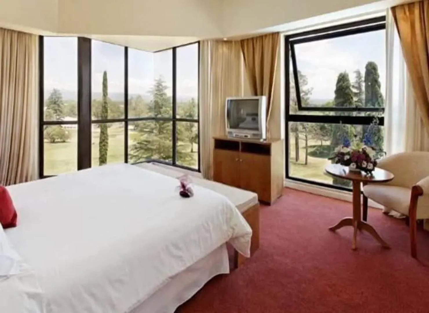 San Miguel Plaza Hotel