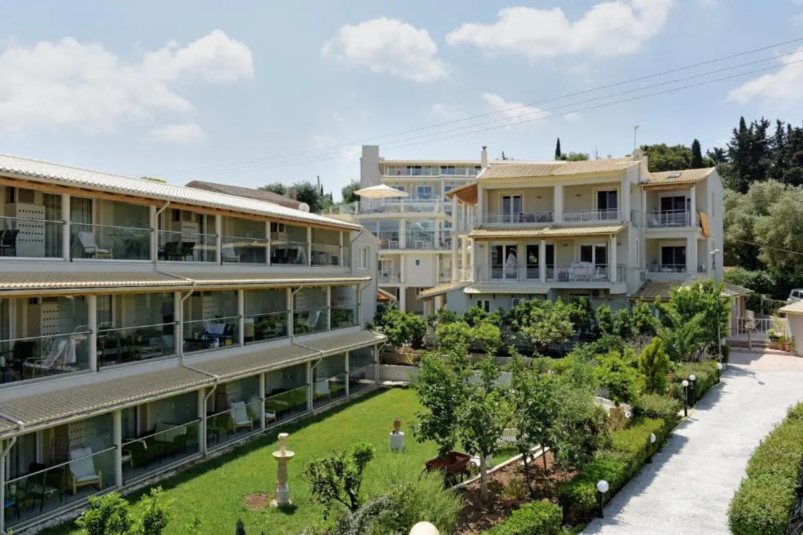 Palapart Gikas Gouvia