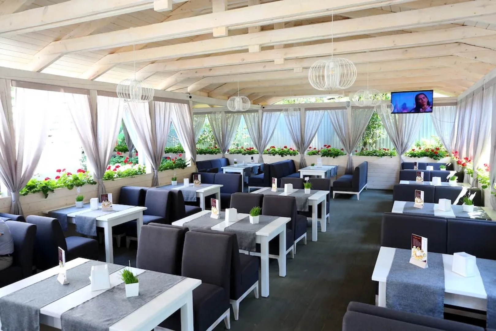 Deluxe Hotel «Купава»