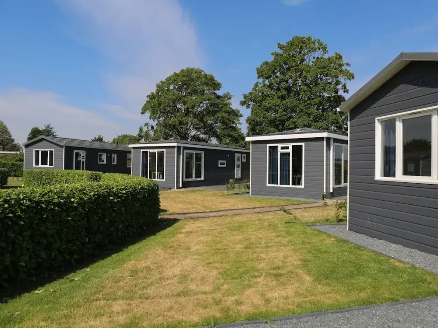 Chalet on the Recreational Lake and the Veluwe