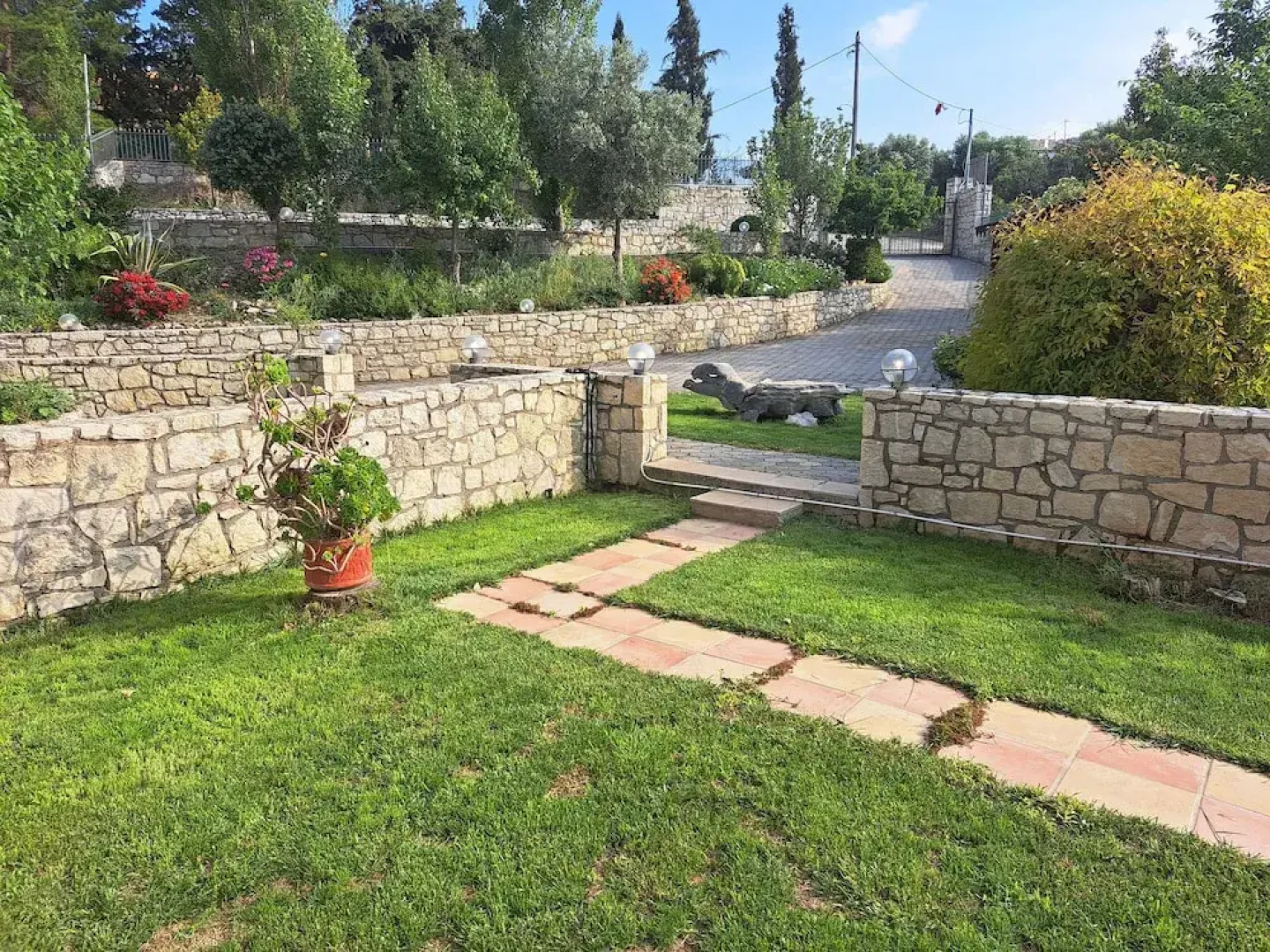 EXPLOR Mansion - Inclusive Experience