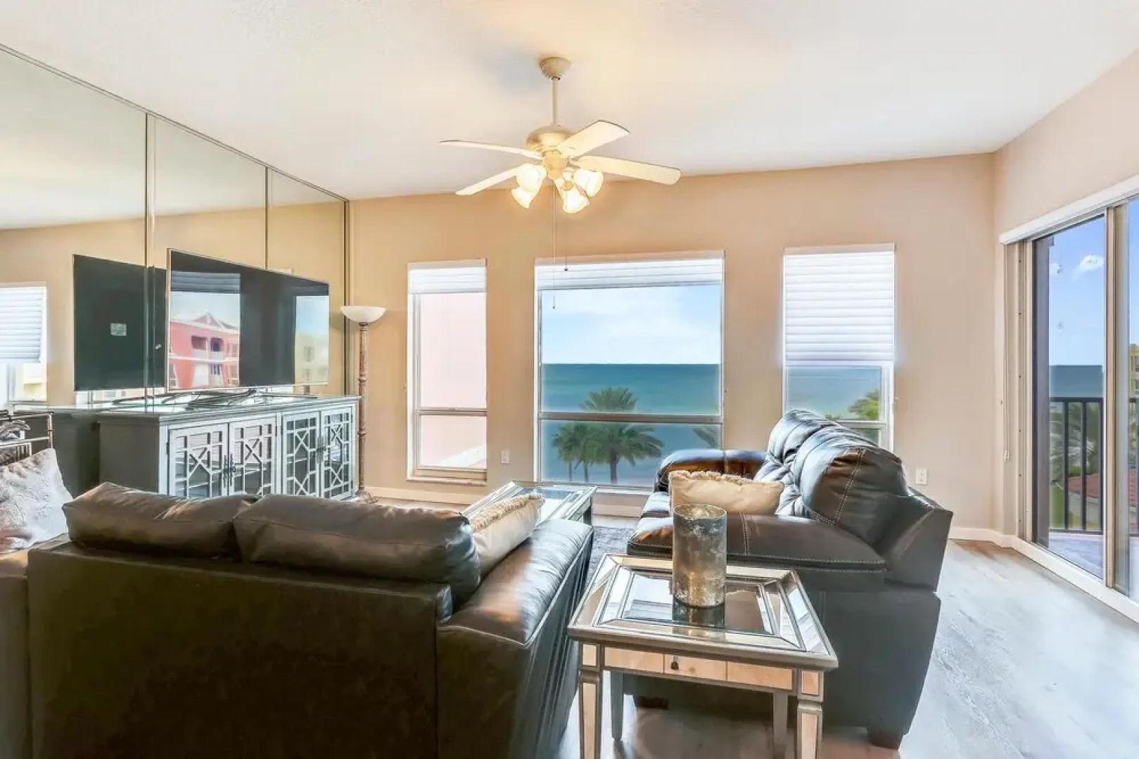 Tides 636 Luxurious Pools/Hot Tubs/Grills-Top Floor Gulf Views