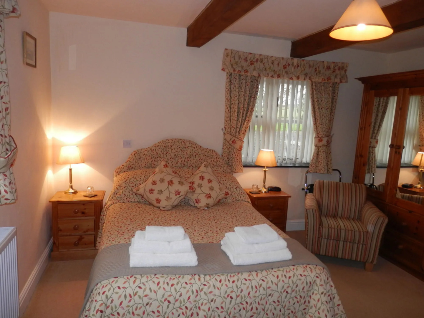 East Hook Farm & Country House