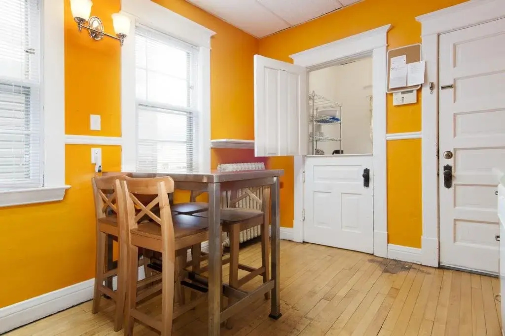 S&j University Downtown Mall Of America