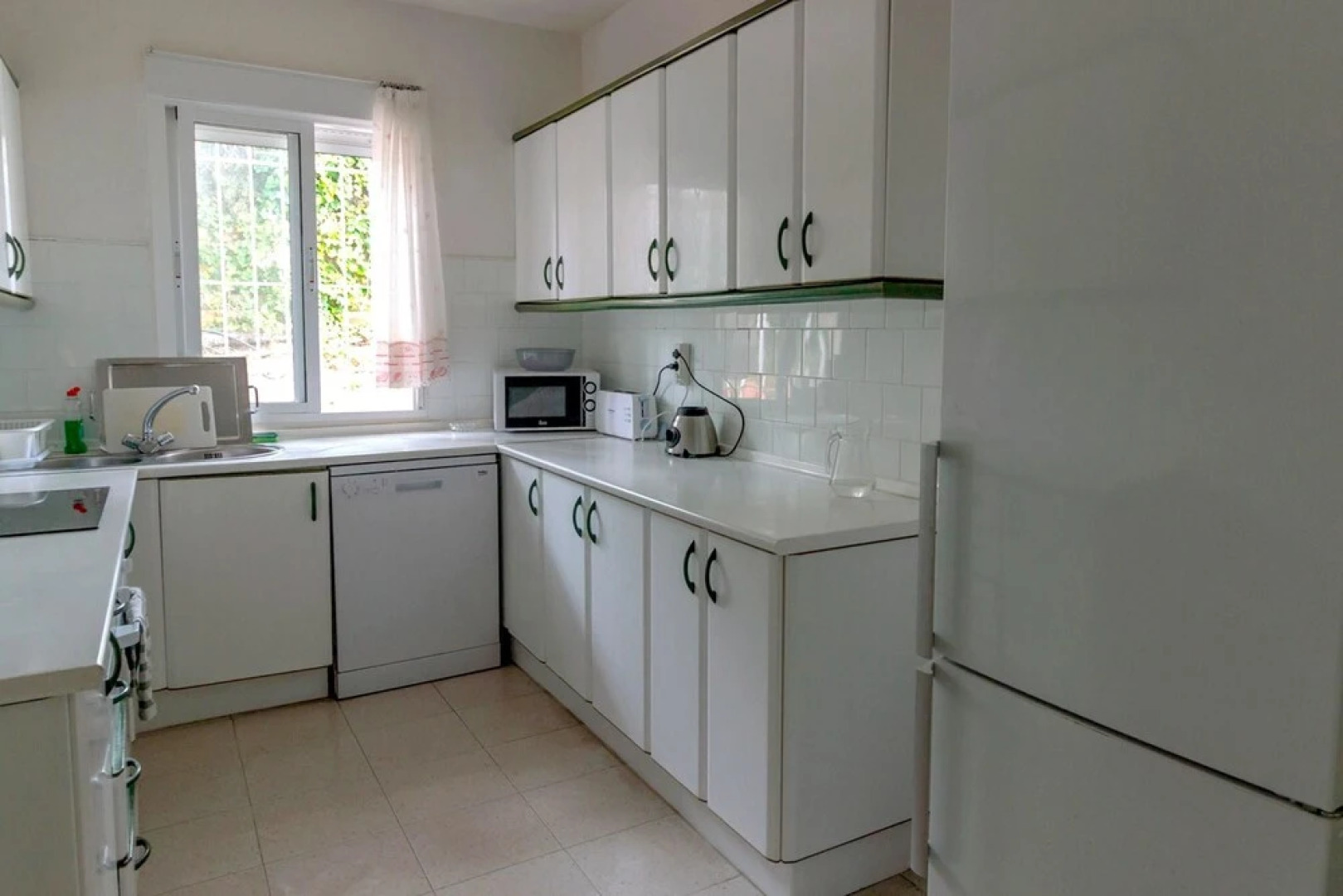 House With 4 Bedrooms in Punta Umbría, With Wonderful sea View, Enclos