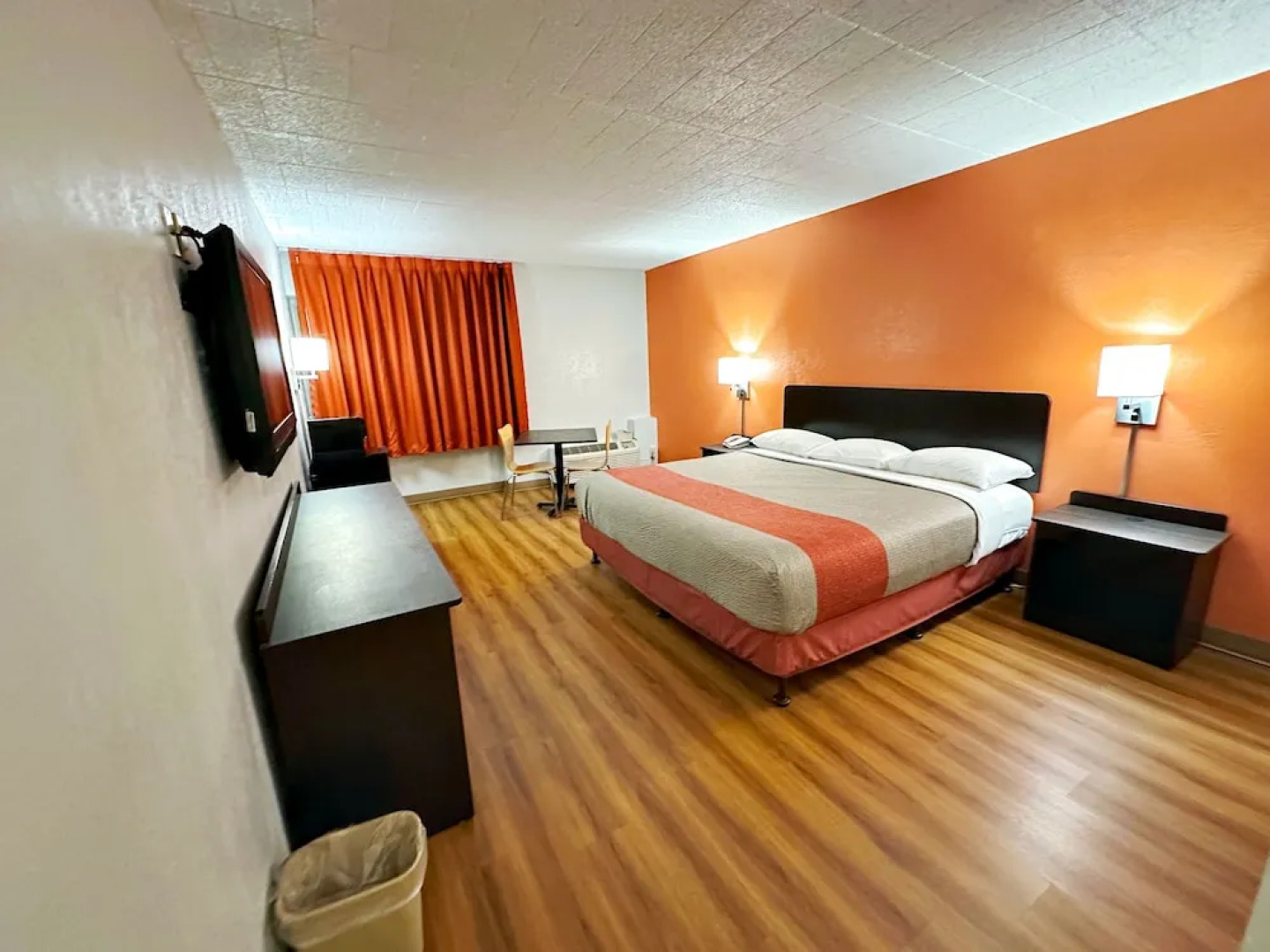 Express Inn New Stanton