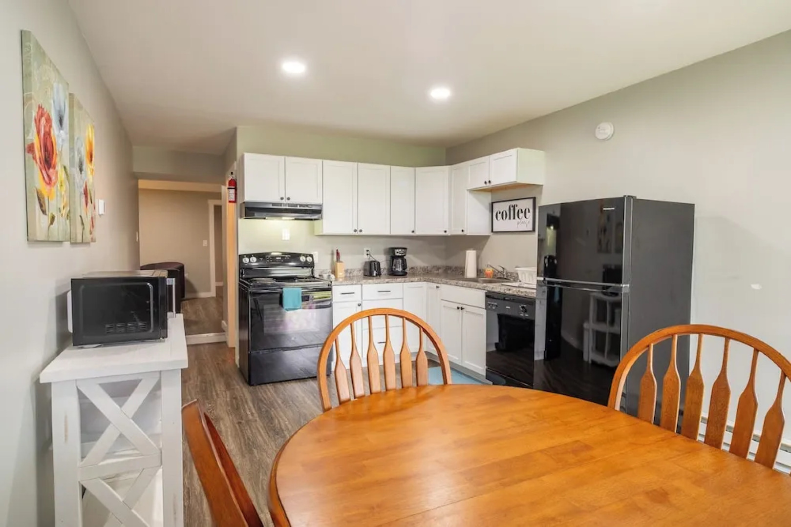 Beautiful Apartments in Thorsen Road Maine