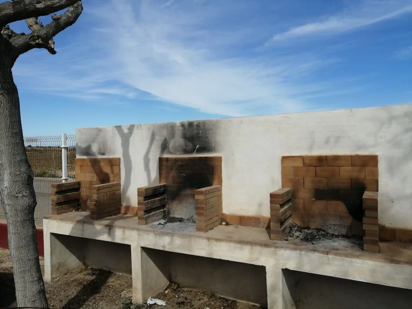 Residencia las Claras Del Mar Menor - Hostel