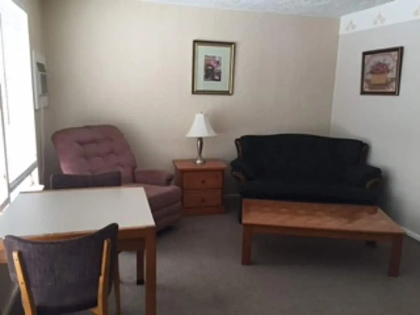 Trail Motel & RV Park