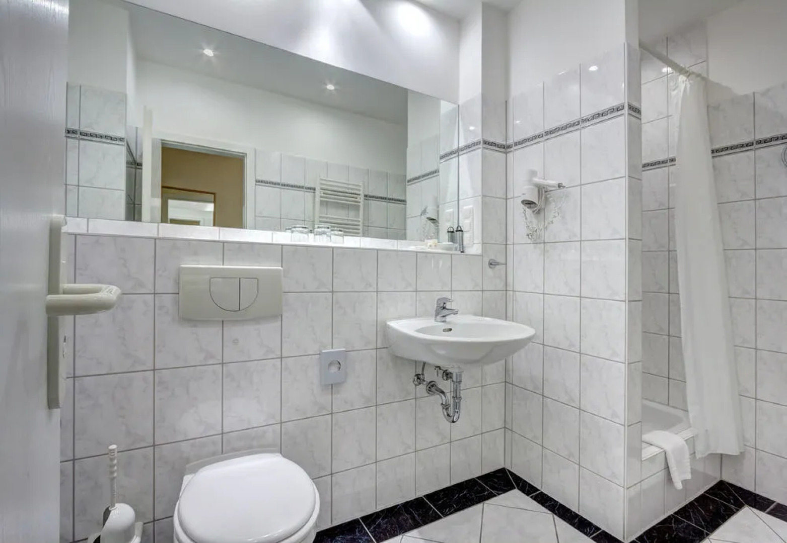 Haus Seeblick Hotel Garni & Ferienwohnungen