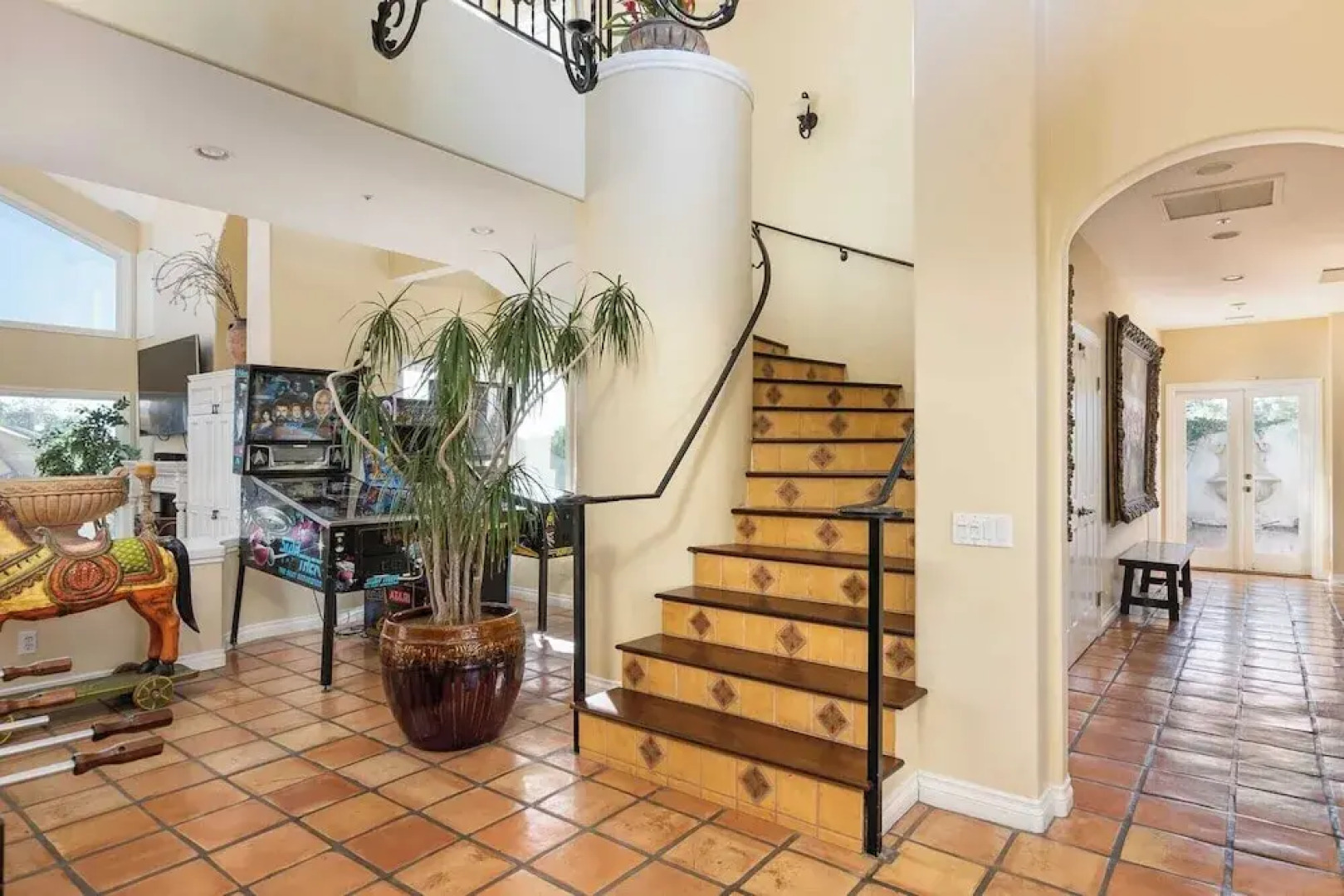 Private Estate w/ Pool, Hot Tub & Tennis Court Near Encinitas The Ranch by Avantstay