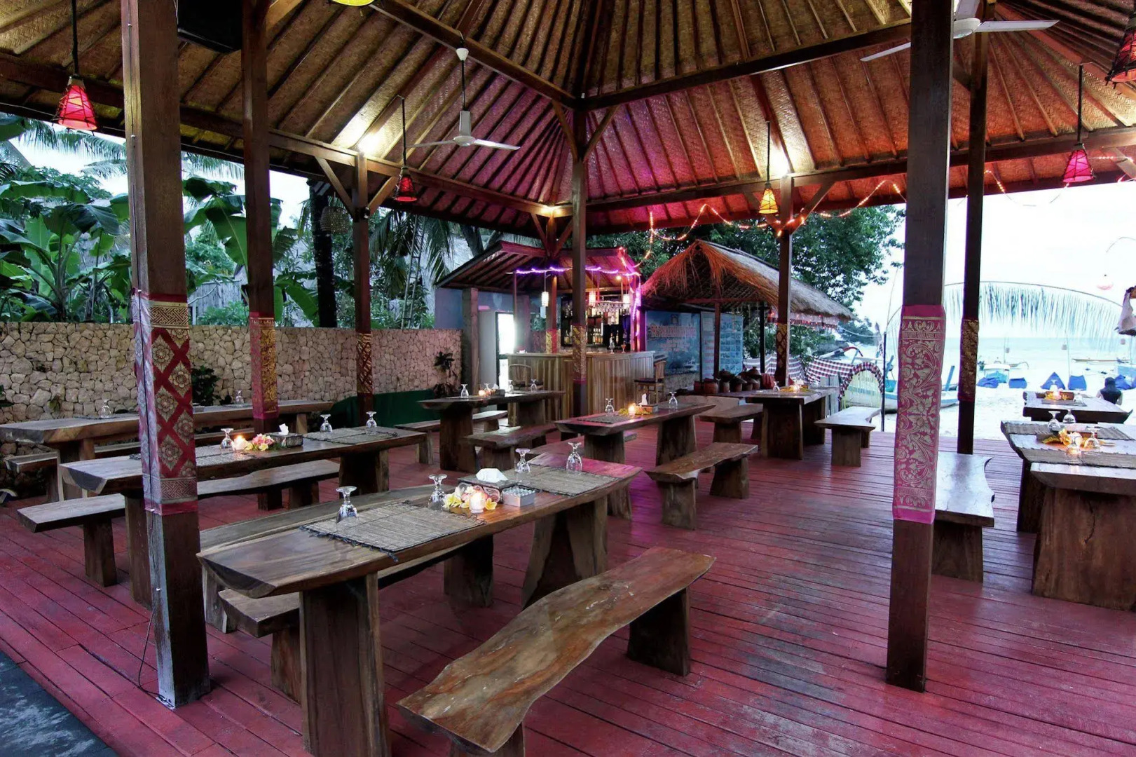 The Tanis Beach Resort Nusa Lembongan