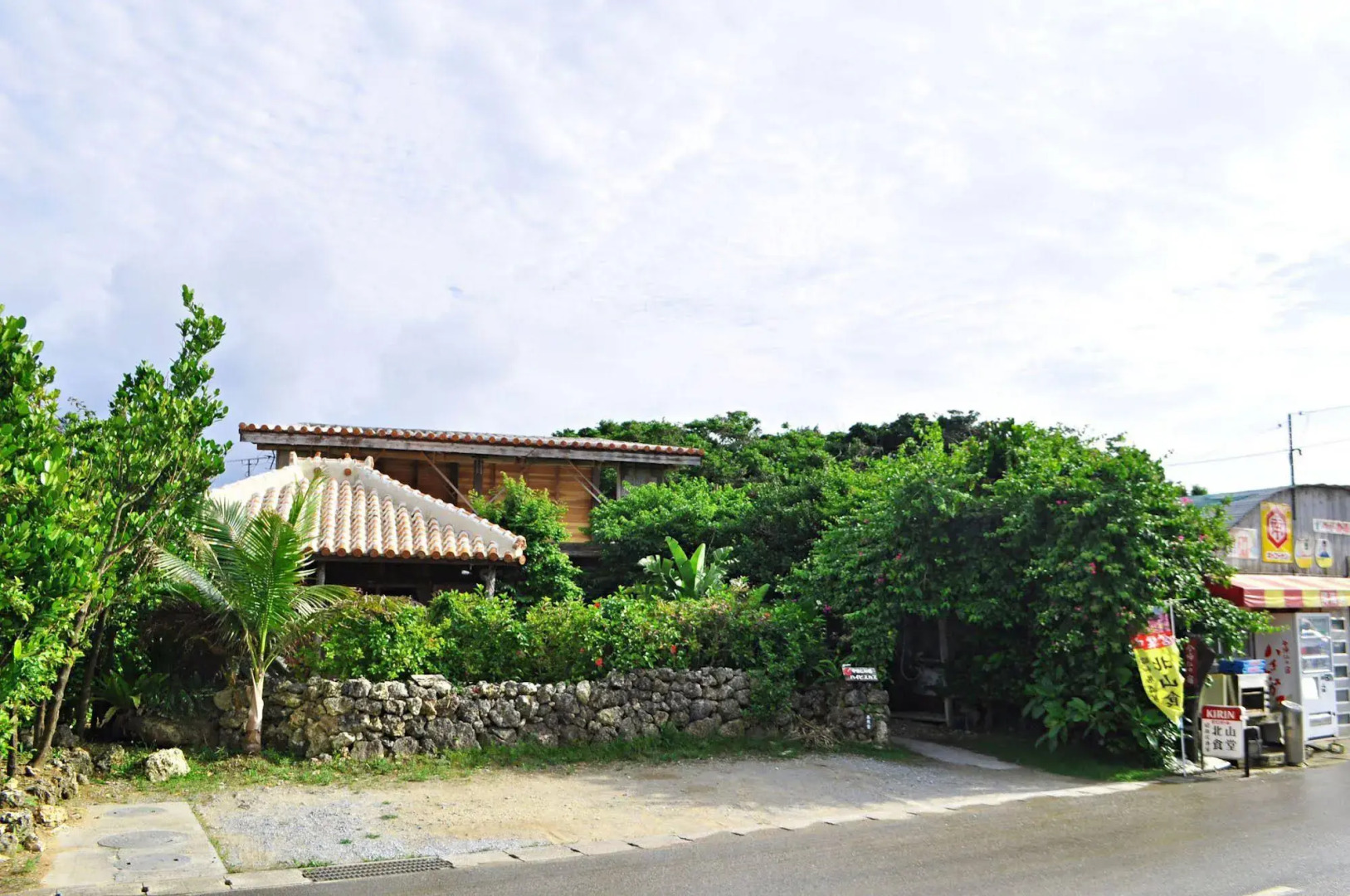 Hibiscus Inn Nakijin