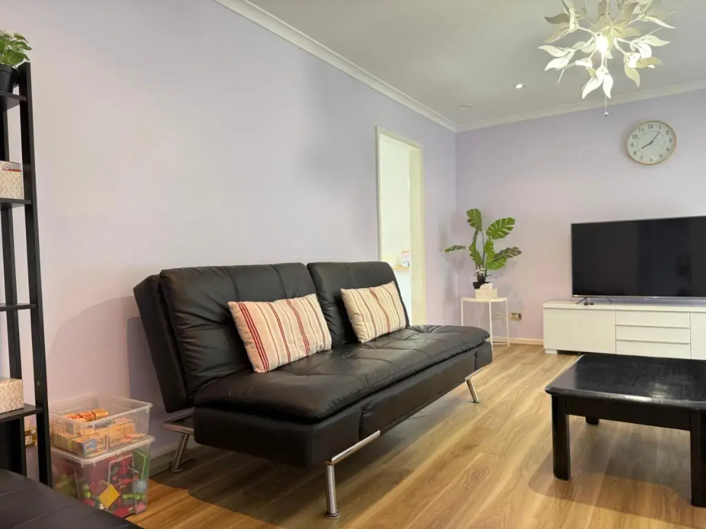 Scullin 3BR House, Free WiFi, Netflix, Parking