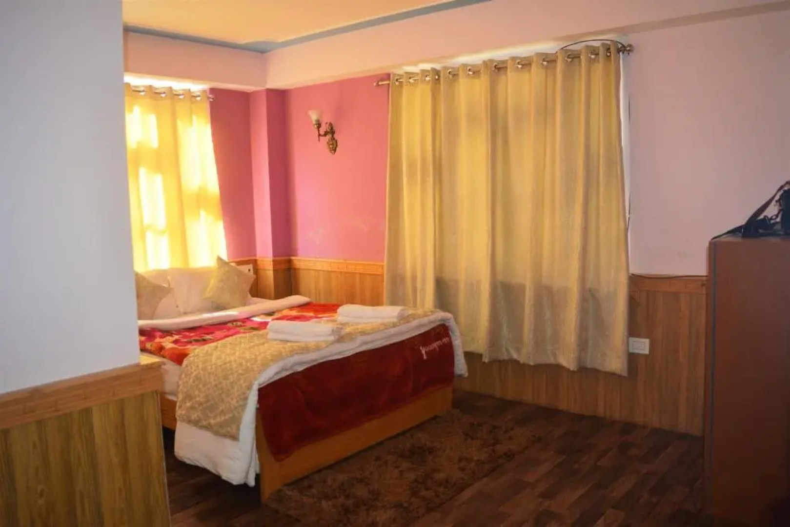 Rufina Lachung De'Crown