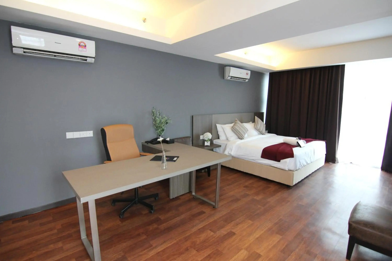 Nexus Business Suite Hotel