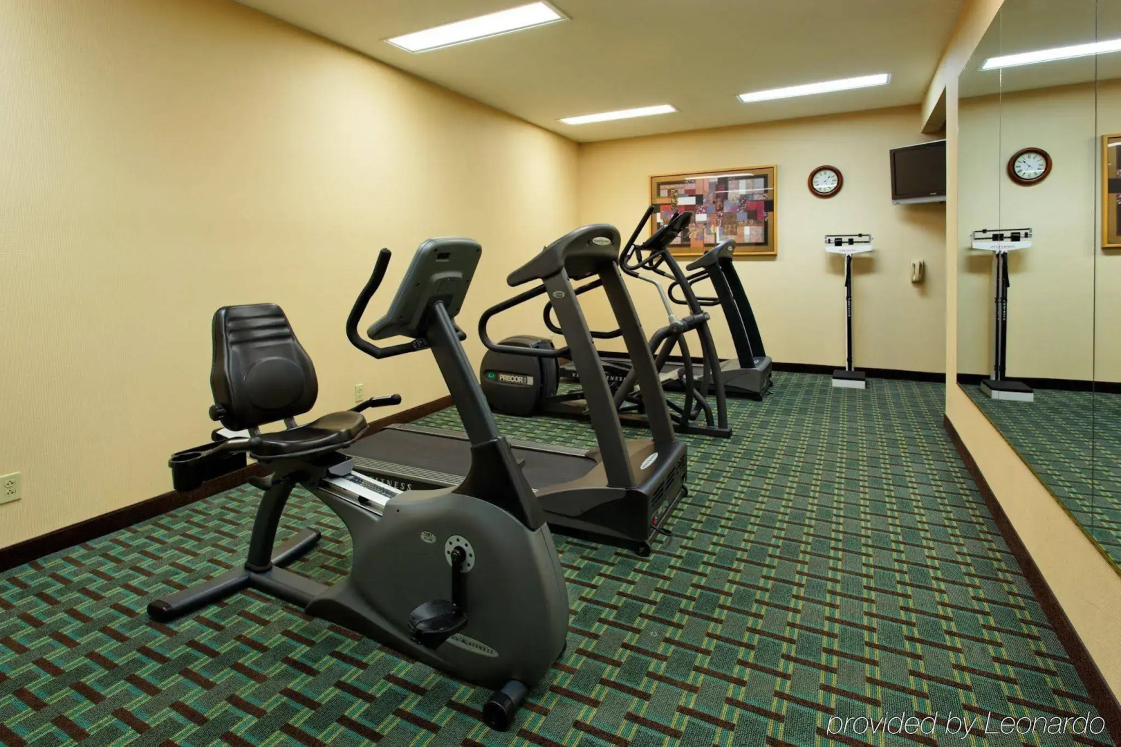 Holiday Inn Express & Suites Santa Clara-Silicon Valley by IHG