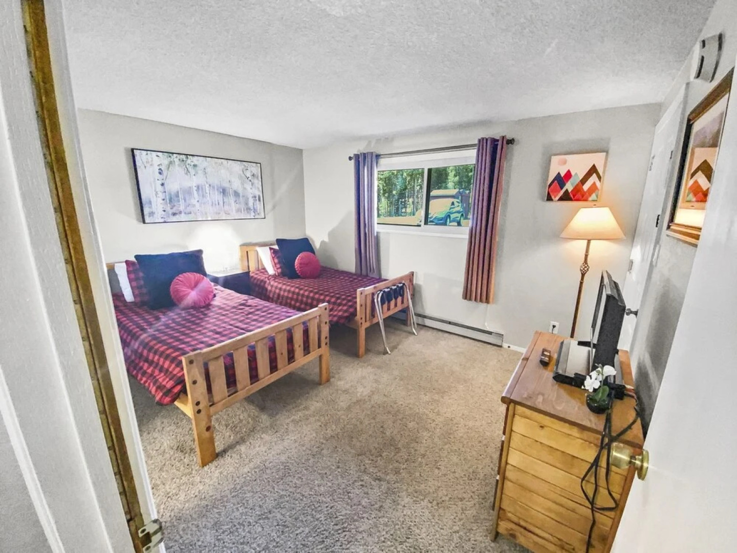 Beaver Ge 9-13 2 Bedroom Condo by Redawning