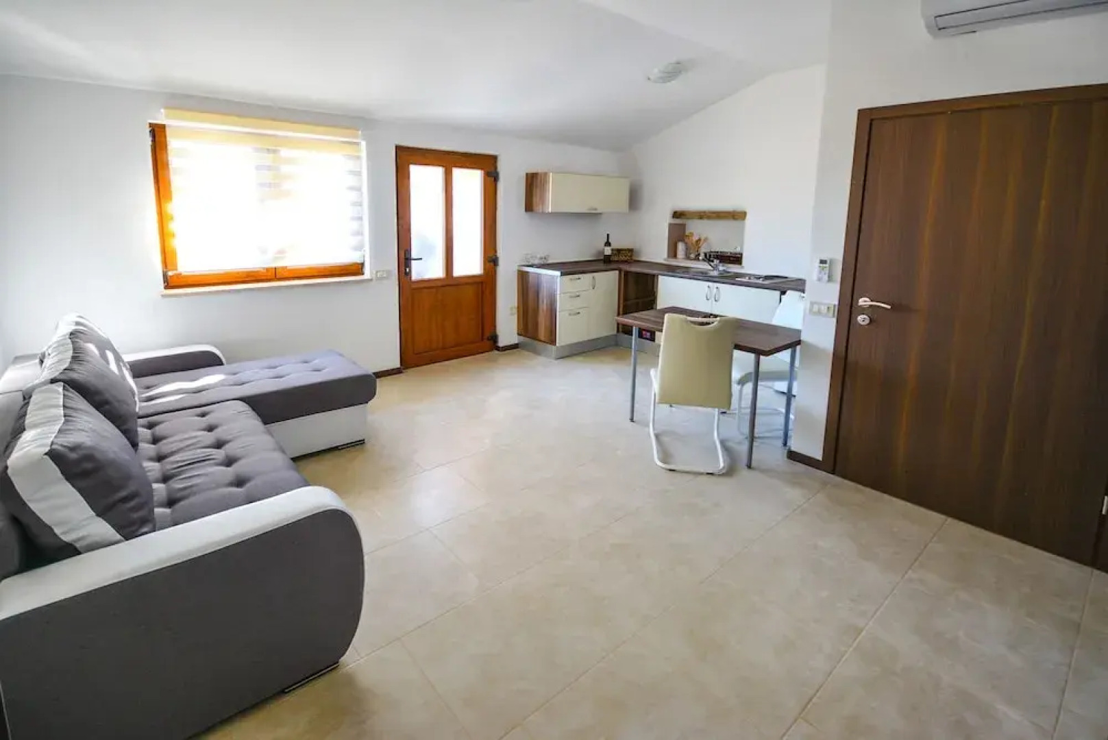 Apartments Bertetić