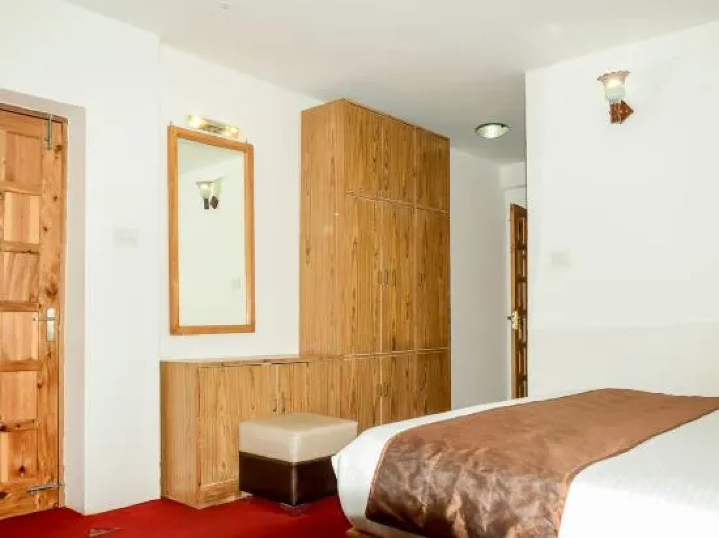 The Holidays Club Manali