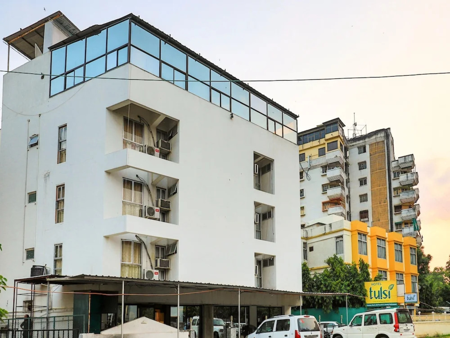 OYO 9512 Hotel Tulsi