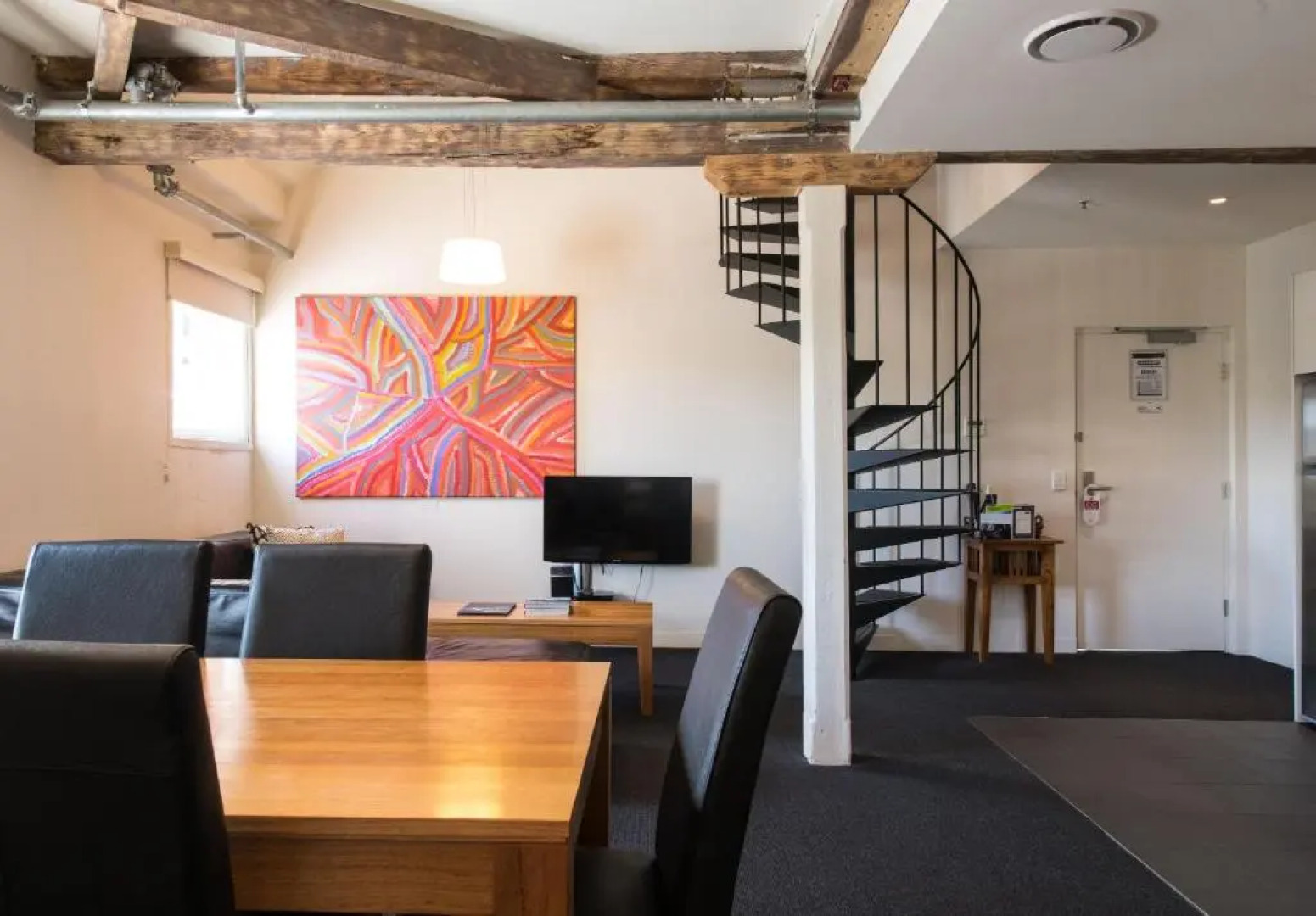 Sullivans Cove Apartments