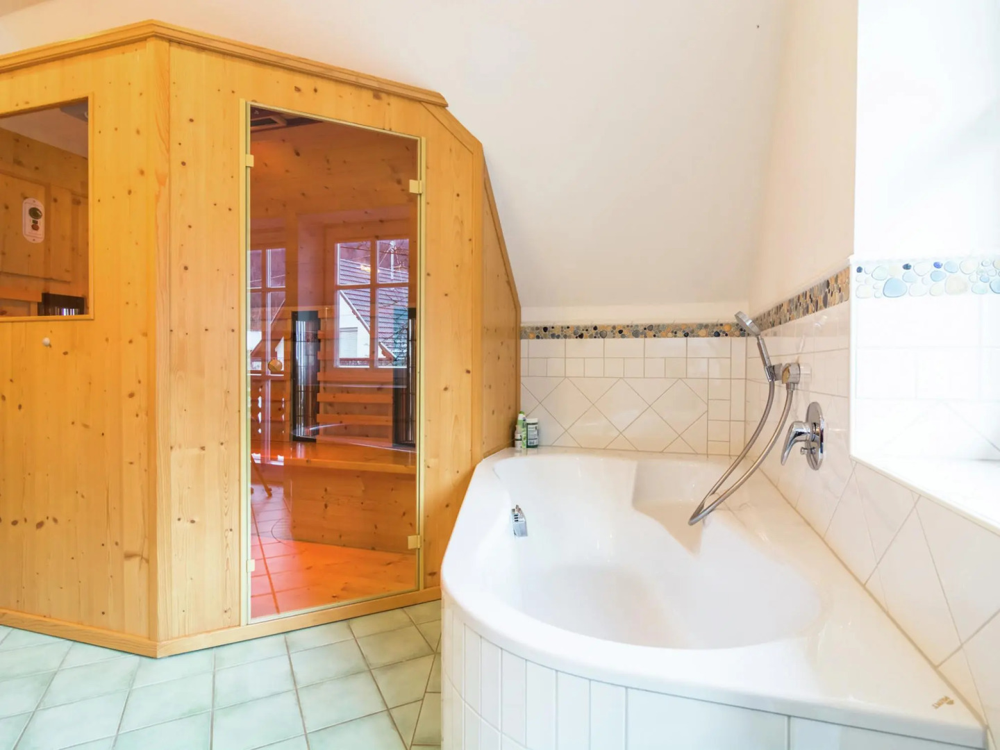 Tranquil Holiday Home in Kleblach-Lind with Infrared Sauna