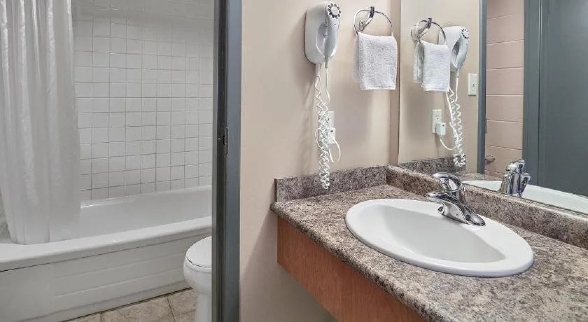 The Neighbourhood Inn Express