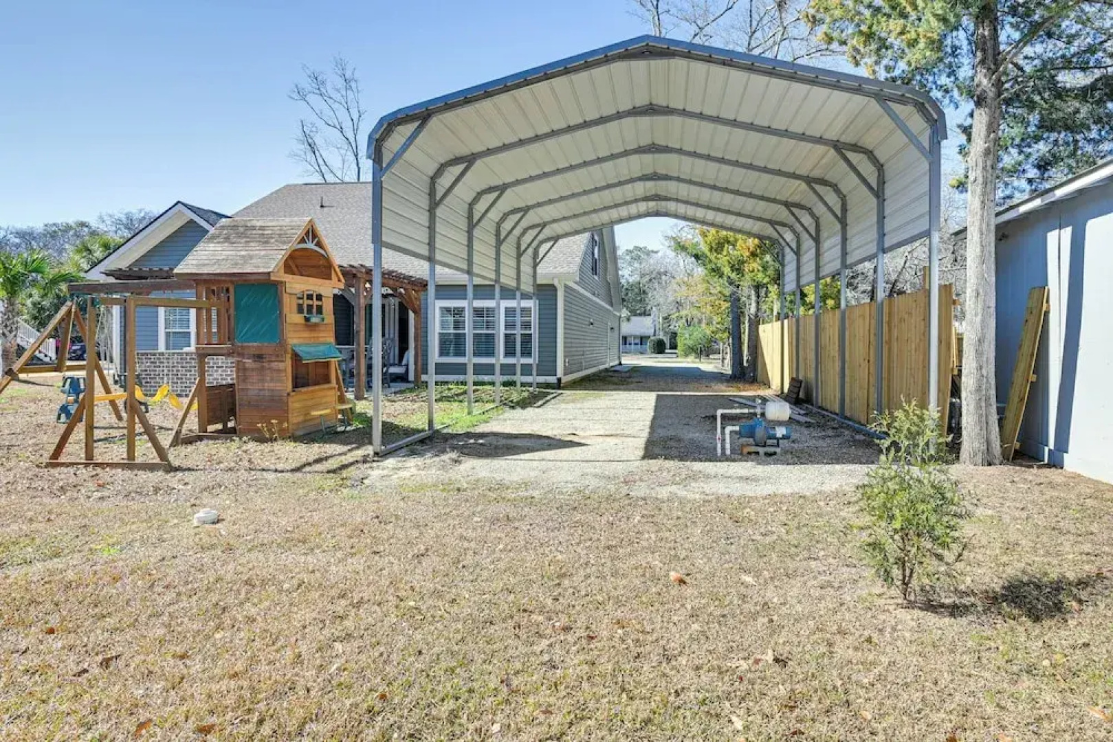 Idyllic Murrells Inlet Home < 1 Mi to Marsh Walk
