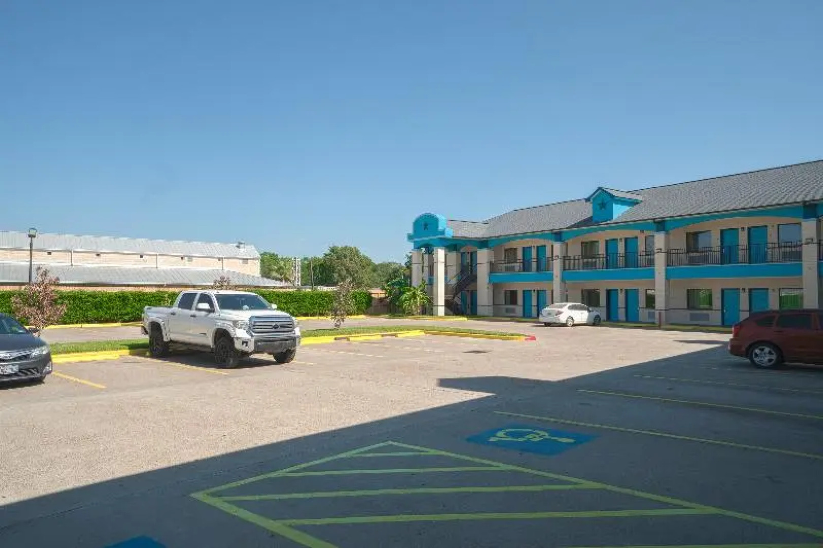 OYO Hotel Bliss Boardwalk