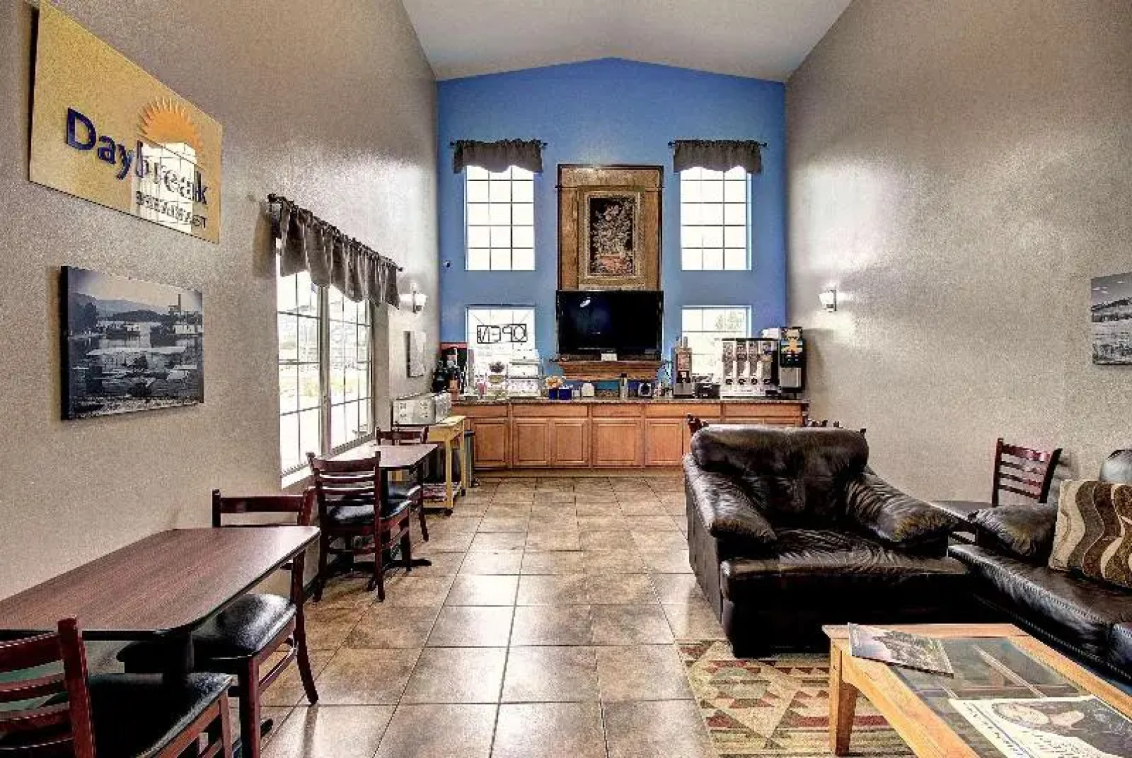 Days Inn by Wyndham Lolo / Missoula Area